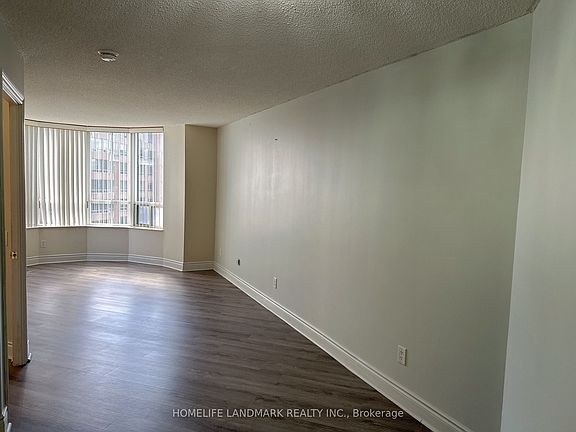 5th image of 15 Northtown Way #822