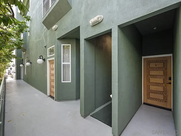 1632 Union St #4 — Photo 6