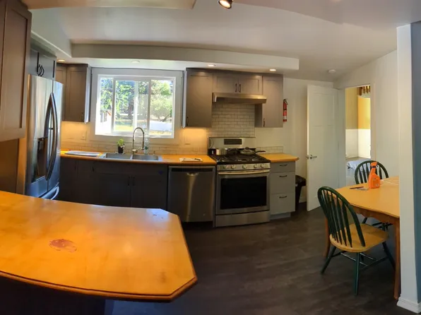 244 Castle Ave #B, Winthrop, WA 98862