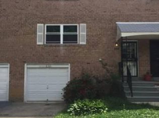 859 N 7th St, Philadelphia, PA 19123