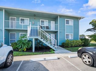 152 Cypress Way E APT 12, Naples, FL 34110