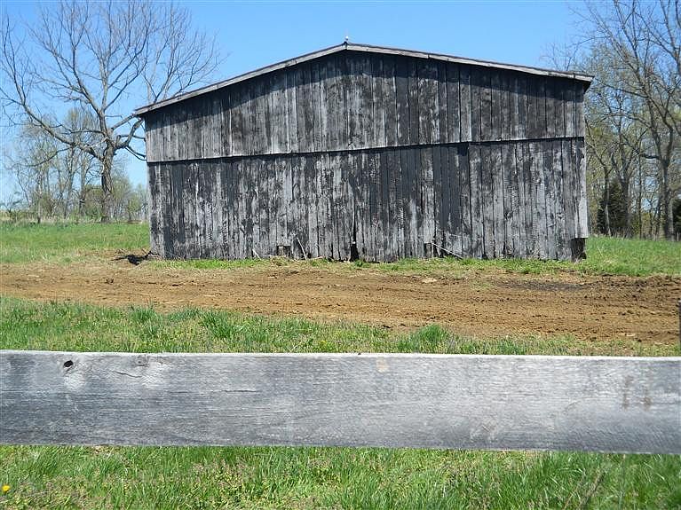 2nd image of 0 Hendricks Ln Lot 9