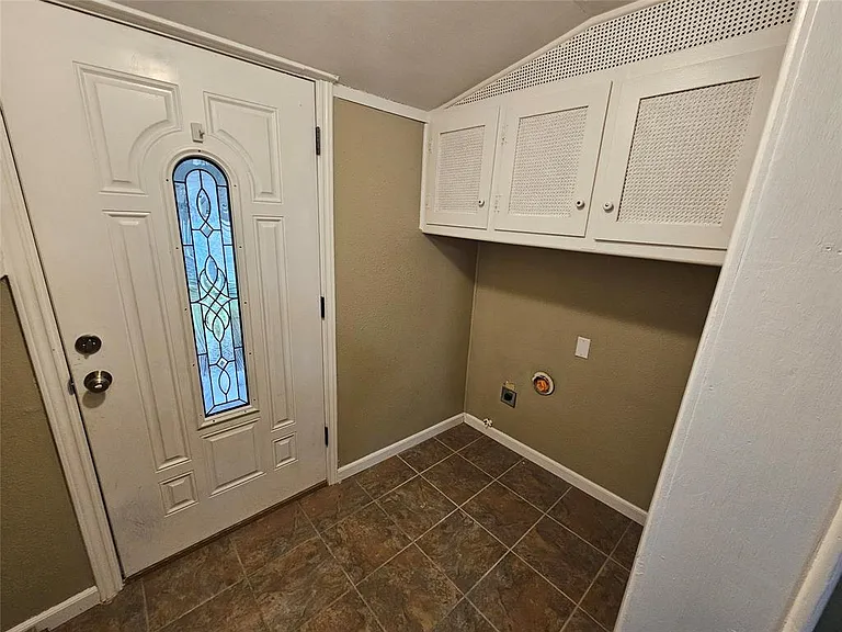 804 Cedar St — Photo 10