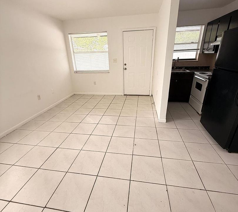 1st image of 2216 Johnson St APT 5