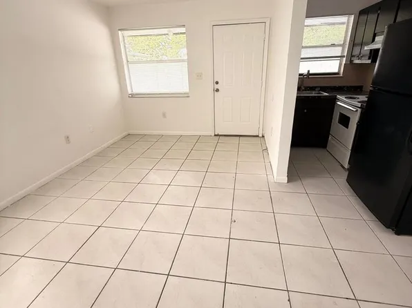 2216 Johnson ST, 2216 Johnson St APT 5, Hollywood, FL 33020