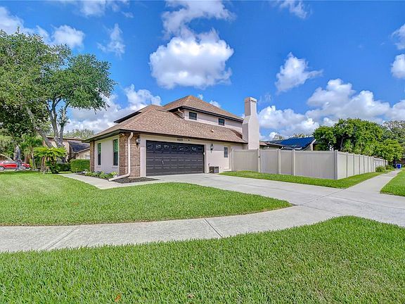 2nd image of 1227 Rainbrook Cir