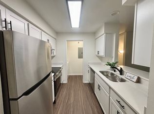 1811 Green Forest Run #201, Janesville, WI 53546