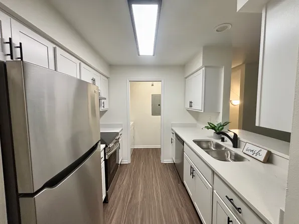 1811 Green Forest Run, Janesville, WI