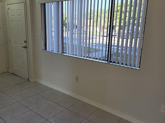 4th image of 4739 Sisson Rd
