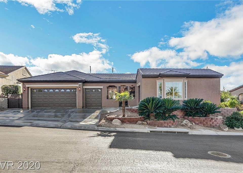 1st image of 2767 Evergreen Oaks Dr