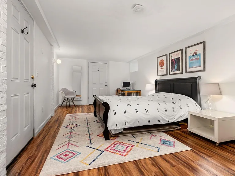 19 Copley St #1 — Photo 5