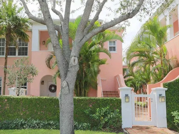 578 Loretto Ave #5, Coral Gables, FL 33146