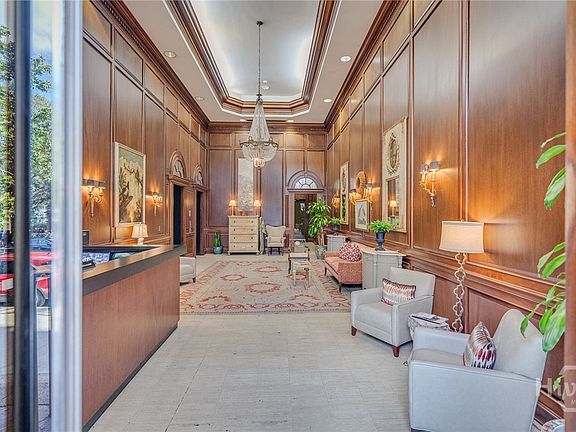 5th image of 300 Bull Street #601