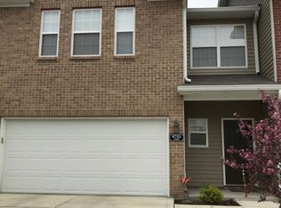 9755 Clover Ct UNIT 101, Fishers, IN