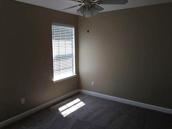 4th image of 4242 Avon Park Cir