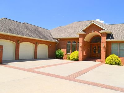 306 Brierwood Dr, Bluefield, VA, 24605