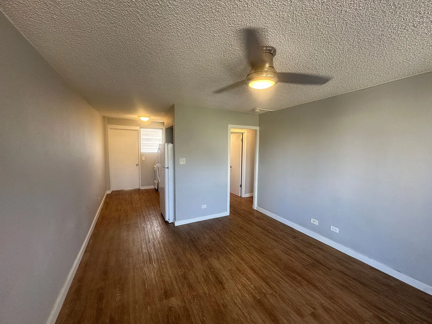 1832 Citron — Photo 1