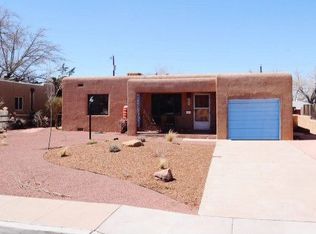 1533 Richmond Dr NE, Albuquerque, NM 87106