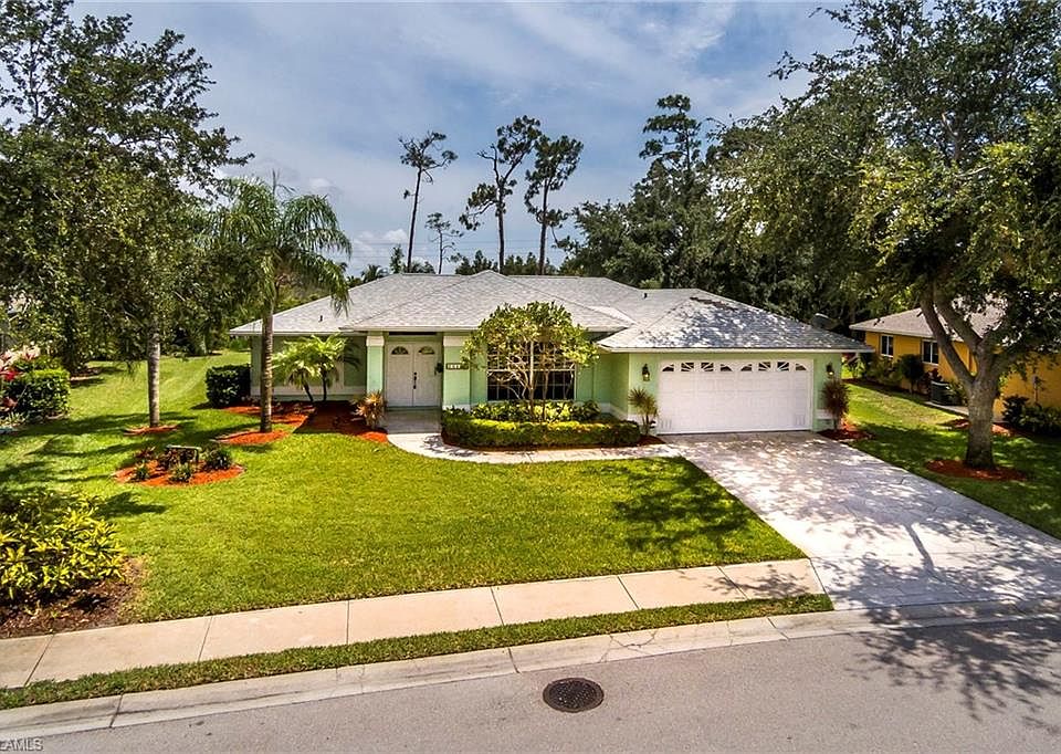 1st image of 23483 Olde Meadowbrook Cir