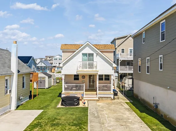 213 W 17th Ave, Wildwood, NJ 08260