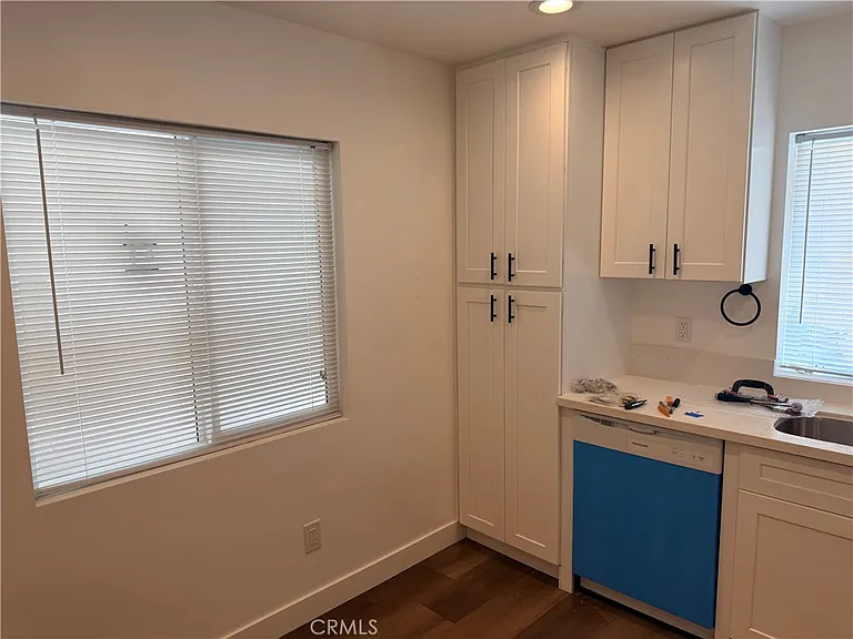 988 Valencia St #6 — Photo 18