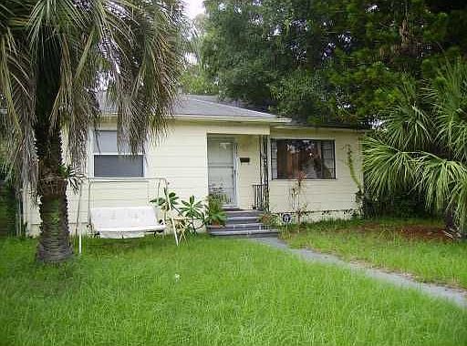 1st image of 3723 22nd Ave S