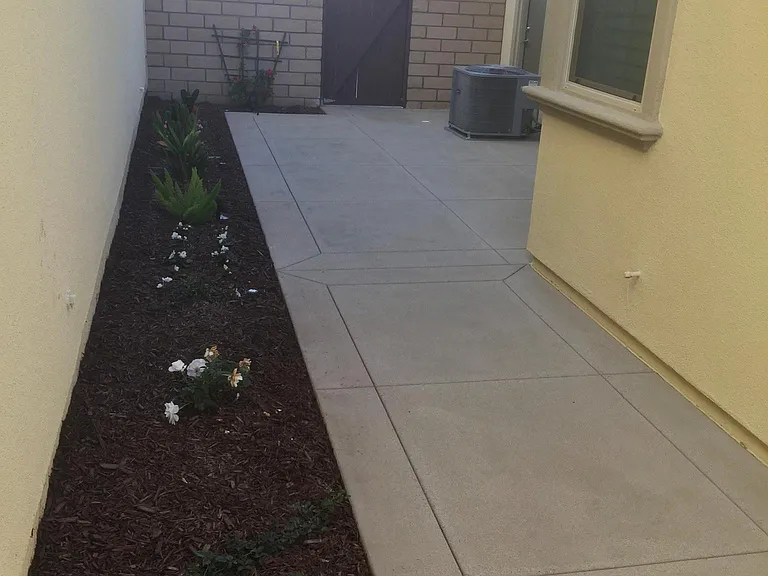 6694 Torenia Trl — Photo 10