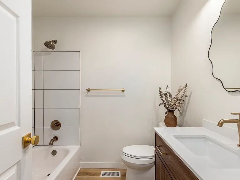 4725 NW Kahneeta Dr — Photo 35