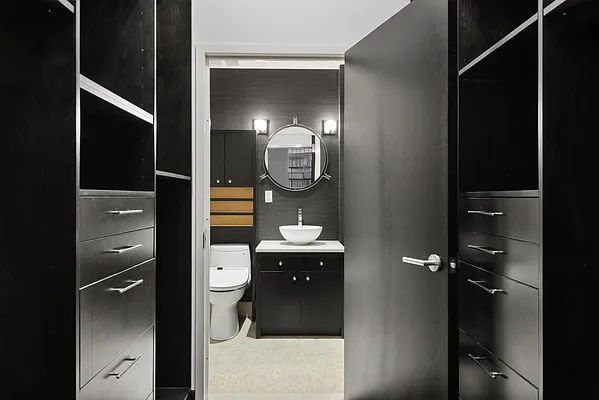 Rented by Compass | media 21