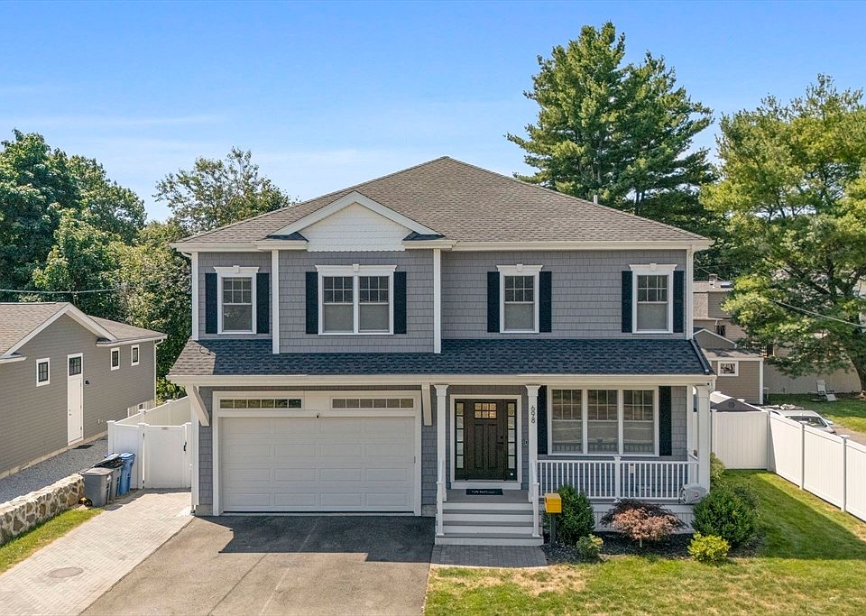 1st image of 698 Trapelo Rd