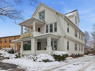 571-573 Carew St, Springfield, MA, 01104