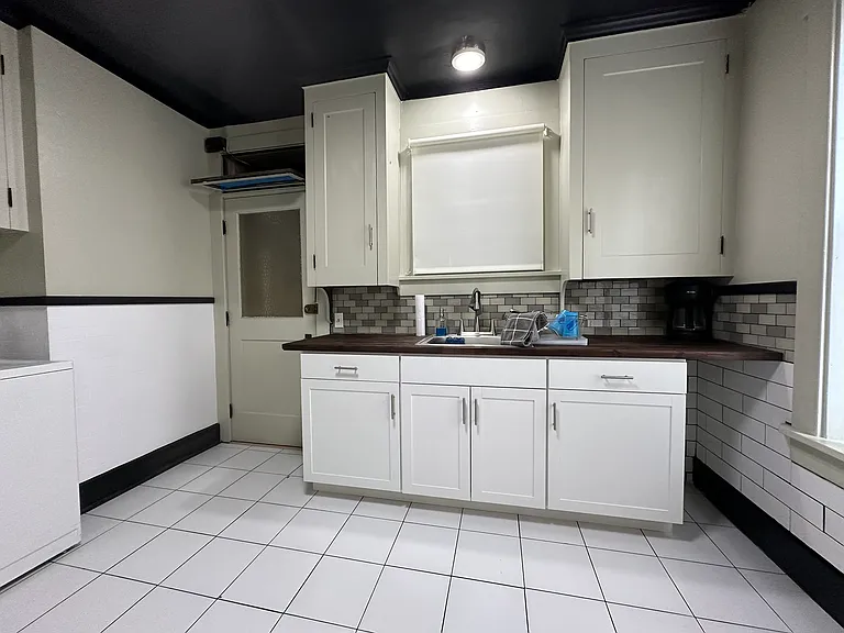 725 Market St #W — Photo 37