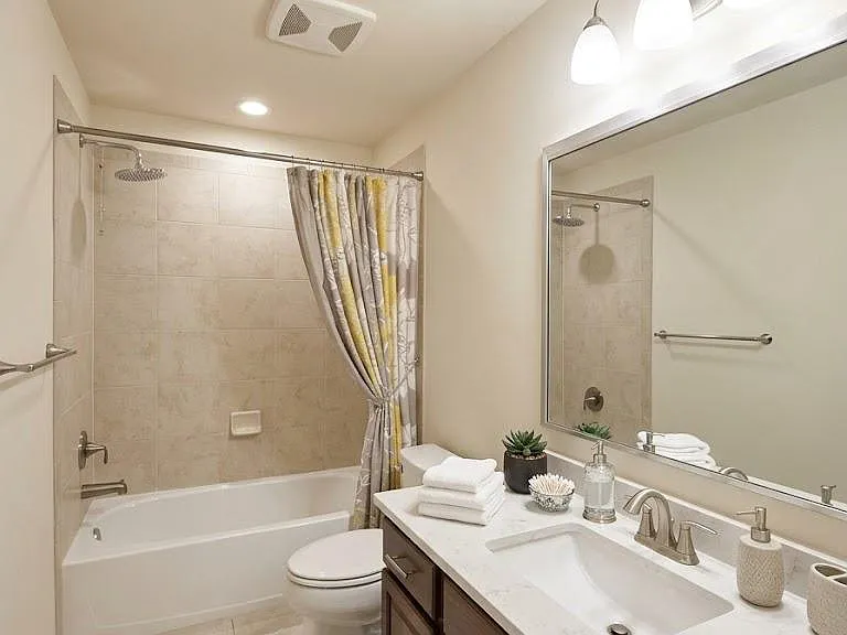 7014 Foxton Way — Photo 7