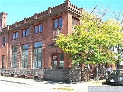 2nd image of 2 Main St