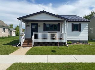 609 W Barnes St, Lewistown, MT 59457