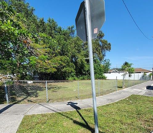 4th image of 1790 WASHINGTON Avenue