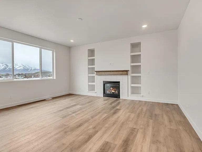 9549 N Aster Dr — Photo 6