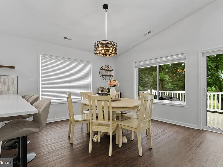 181 Haulover Dr — Photo 13