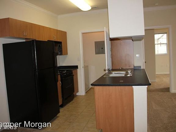 3rd image of 19606 Galway Bay Cir APT 302