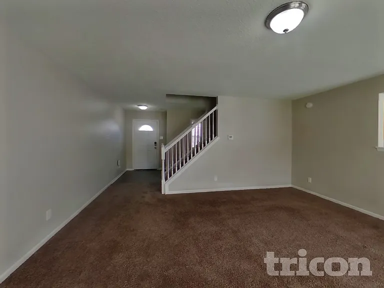 6245 Monteo Dr — Photo 2