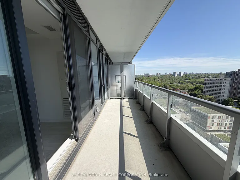 225 Sumach St S #1801 — Photo 17