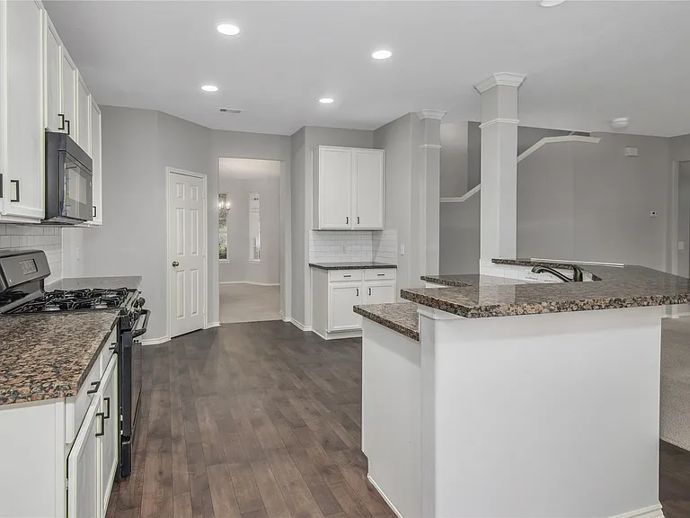 2907 Acacia Fair Ln — Photo 16