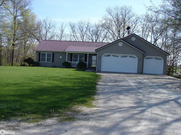 1906 Creek View Dr, Mount Pleasant, IA 52641