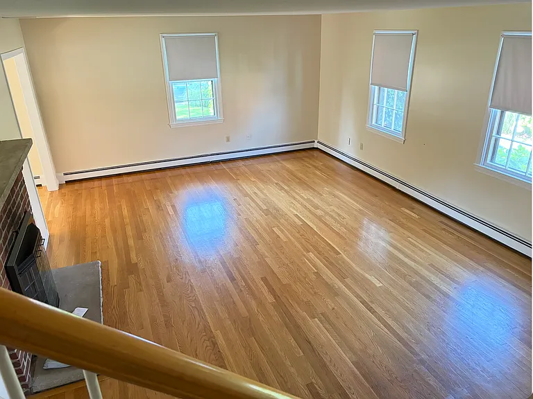 7 Oak St #5 — Photo 16