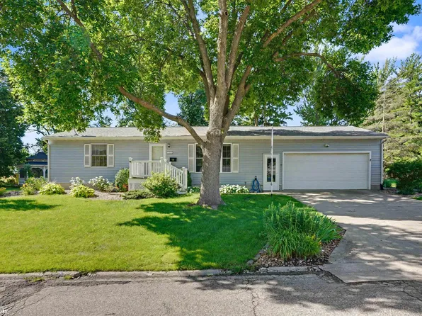 700 E Alter Dr, Mount Pleasant, IA 52641