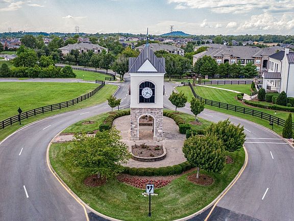 4th image of 1428 Vanner Ct Lot 408