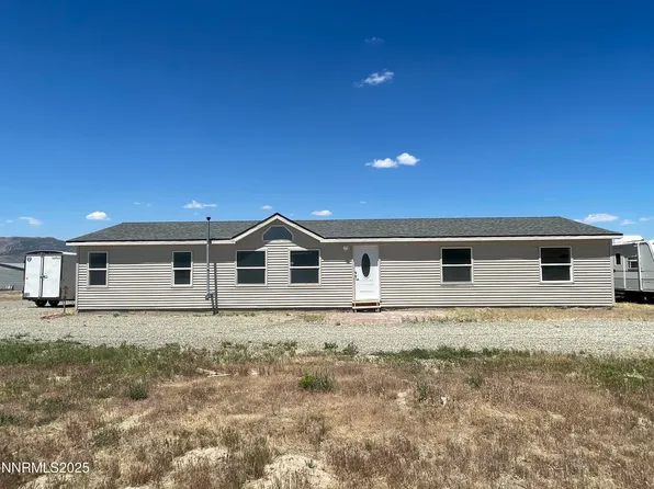 5705 Wren St, Winnemucca, NV 89445