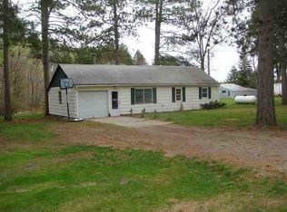 19754 Cardinal Dr, Grand Rapids, MN 55744