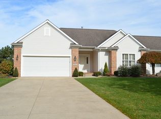 1913 Chatham Dr, Fairview, PA 16415