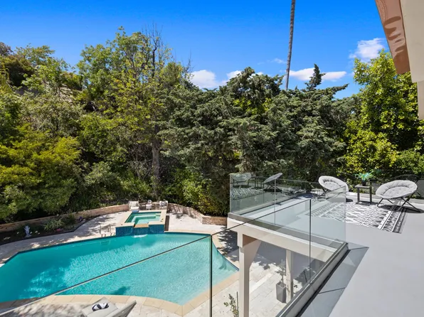 3607 Green Vista Dr, Encino, CA 91436